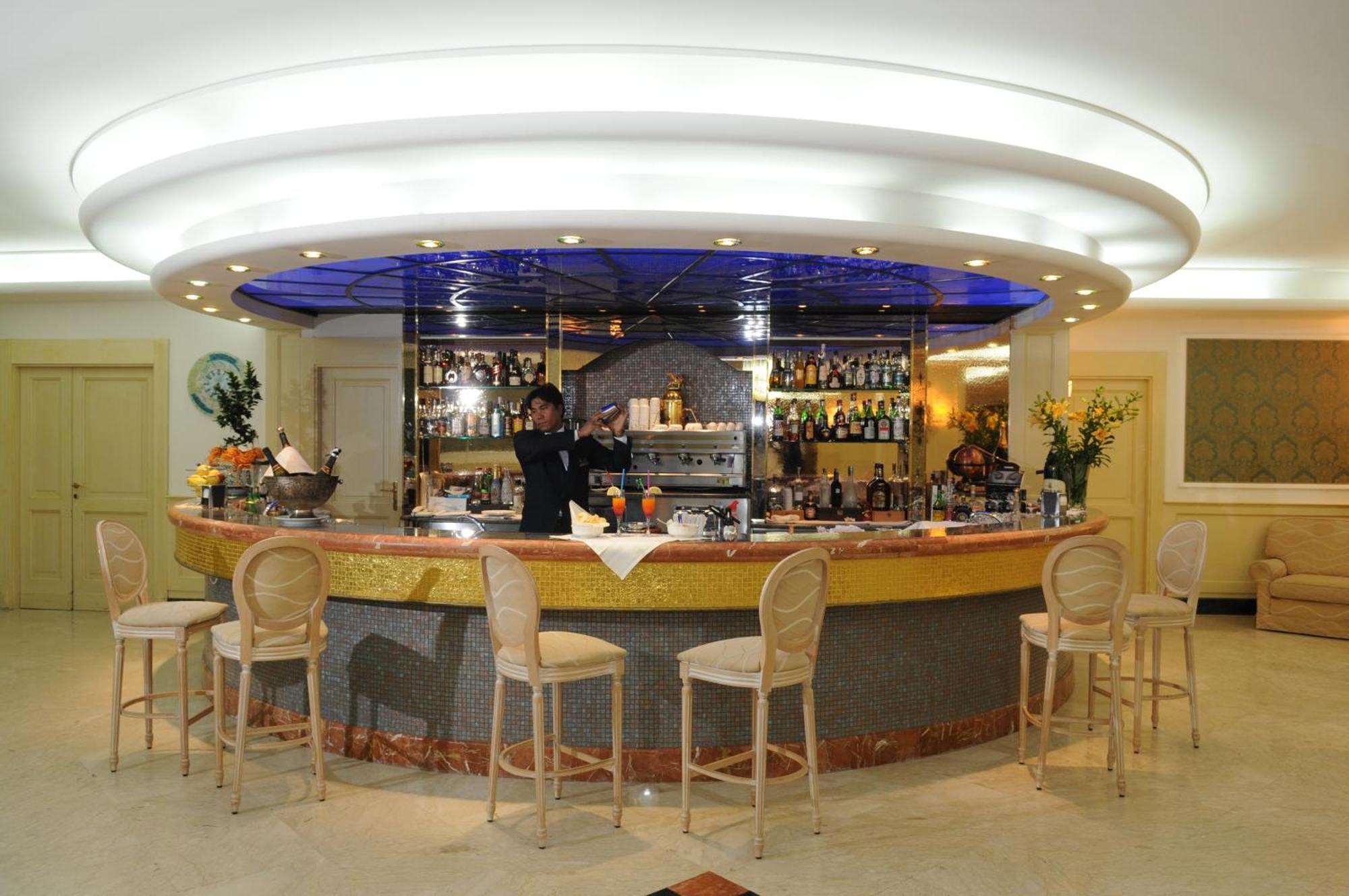 Hotel Ristorante La Lanterna Calvizzano Exteriér fotografie