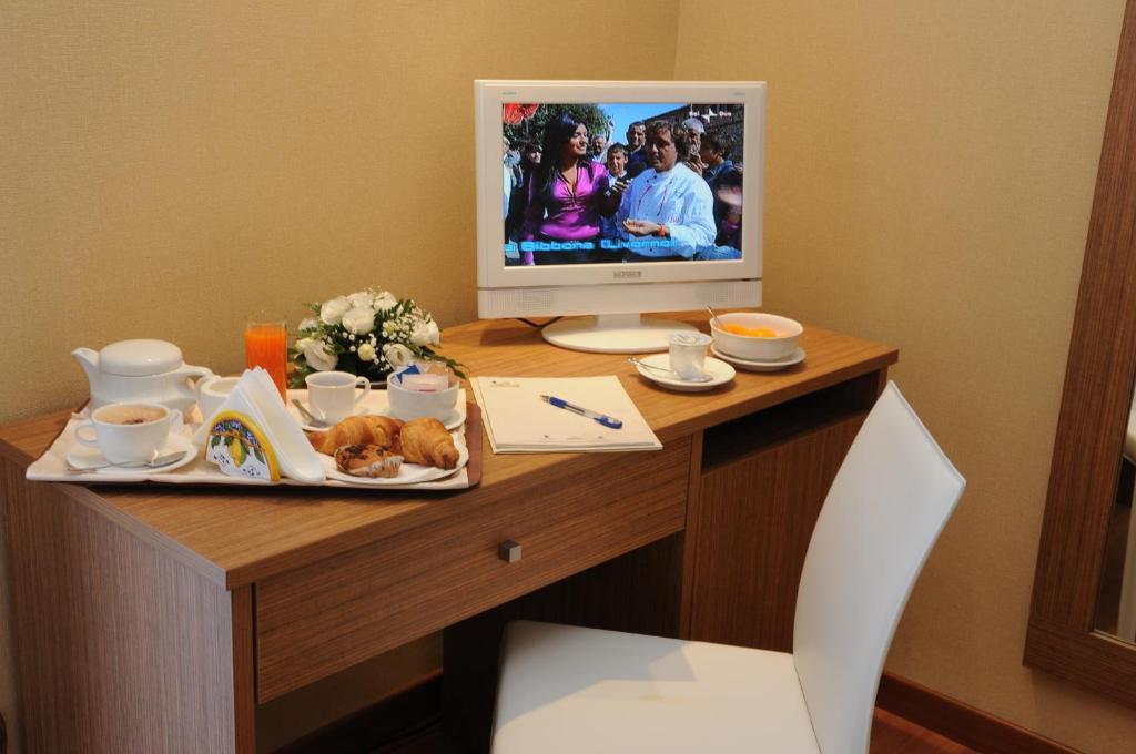 Hotel Ristorante La Lanterna Calvizzano Pokoj fotografie
